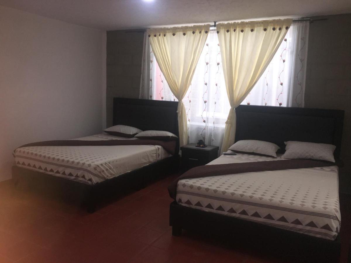 Hotel Campestre La Fuente - Piscina 莫尼基拉 外观 照片